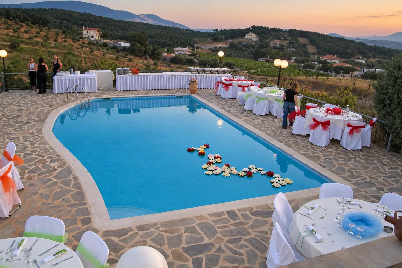 Ο χώρος της πισίνας στο Villa Domenica